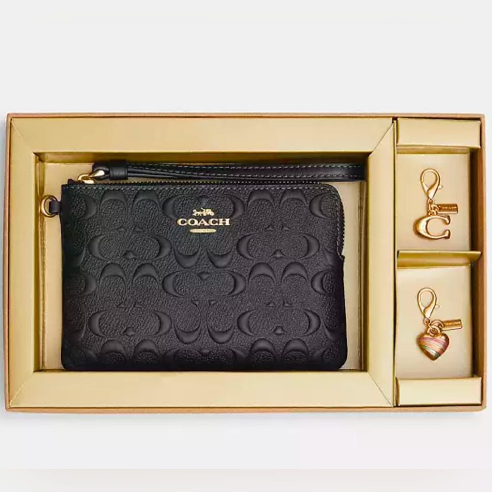 NWT COACH Boxed Corner Zip Wristlet w/Charms Black/Gold
